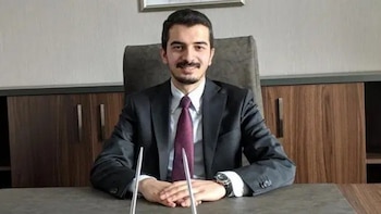 Persecución política en Turquía: detuvieron al alcalde del mayor distrito de Ankara en otra operación contra la oposición