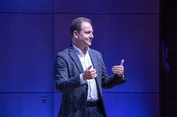 El rector de la Universidad