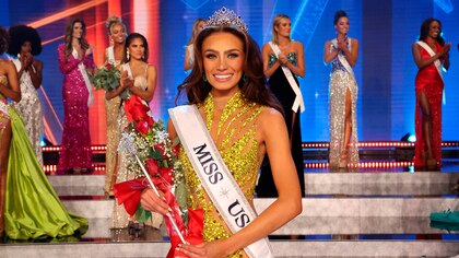 Miss Estados Unidos renunció a su título para “cuidar su salud mental”