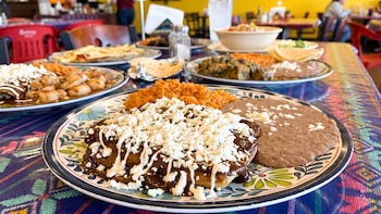 Comida corrida por 11 pesos en la CDMX: todo lo que necesitas saber sobre los Comedores para el Bienestar