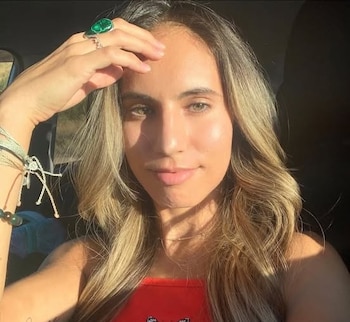 Ashley Phillips, la turista estadounidense de 30 años cuya desaparición en el Pacífico sur de Costa Rica mantiene en vilo a su familia y a las autoridades (Cortesía Al tanto).