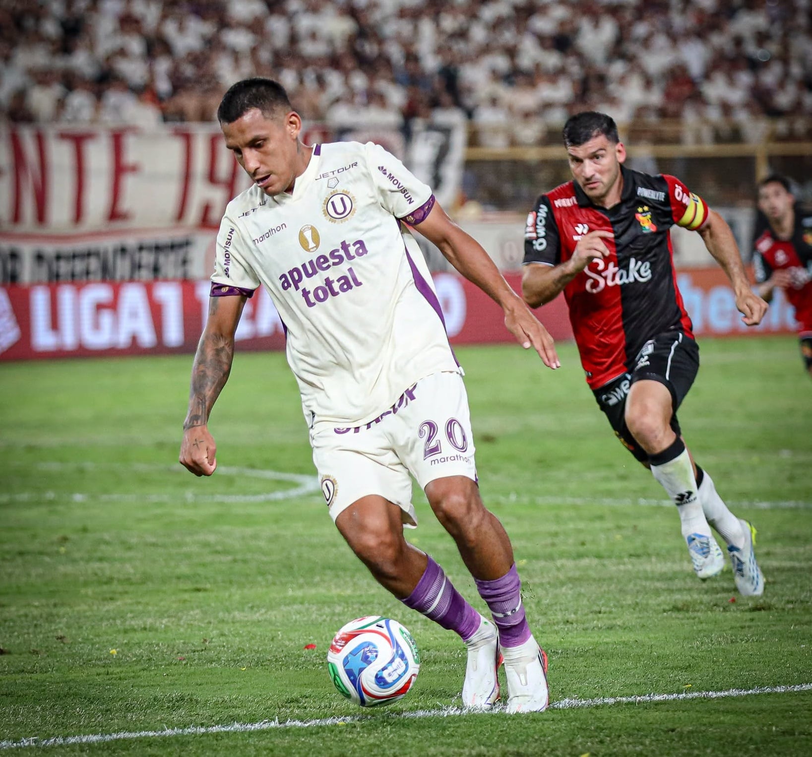 Alex Valera suma ocho goles en el Torneo Clausura 2026. - créditos: Universitario