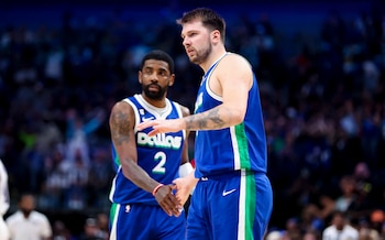 Kyrie Irving y Luka Doncic