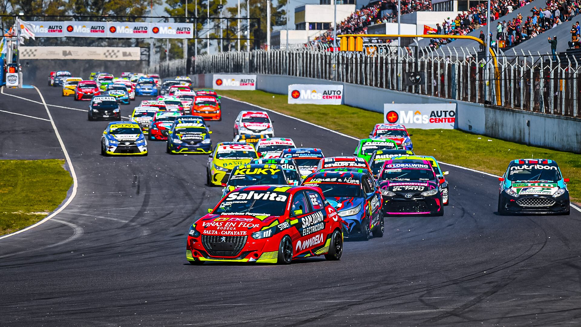 La Clase 2 también brinda buenos espectáculos (Prensa APAT)