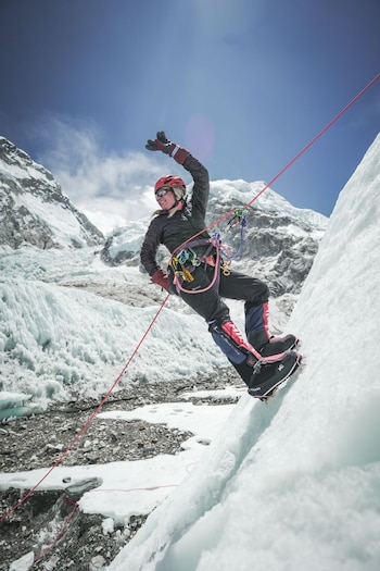 Problemas de salud, como hemorragias y cirugías, no detuvieron a Arrué en su búsqueda de conquistar las cumbres más altas del mundo. (Foto: Alfa Karina Arrué)