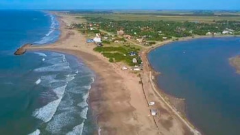 Nació en Mar del Plata,