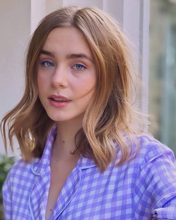 Clara Galle es Raquel Mendoza