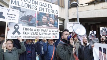 Mazón "respeta" las protestas contra