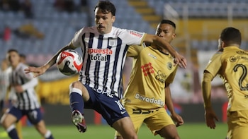 Sebastián Rodríguez enfrentando a Cusco FC a mediados de año. - Crédito: Liga 1