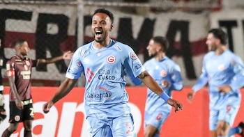 Universitario vs Deportivo Garcilaso 0-4: goles y resumen de la dolorosa derrota ‘crema’ en Cusco por Torneo Clausura de Liga 1 2026