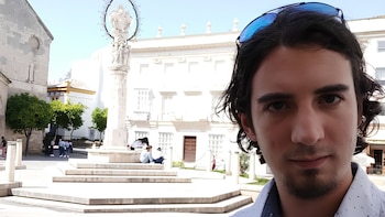 Un ingeniero argentino fue brutalmente asesinado en Madrid por un hombre que sospechaba que era el amante de su esposa