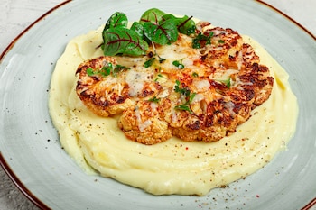 Filete de coliflor con puré