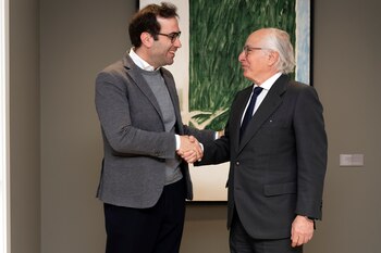 Reunión entre el ministro de