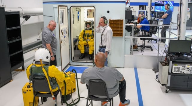 La NASA entrena a diez candidatos a astronauta para futuras misiones en la órbita terrestre baja, la Luna y Marte. (NASA)