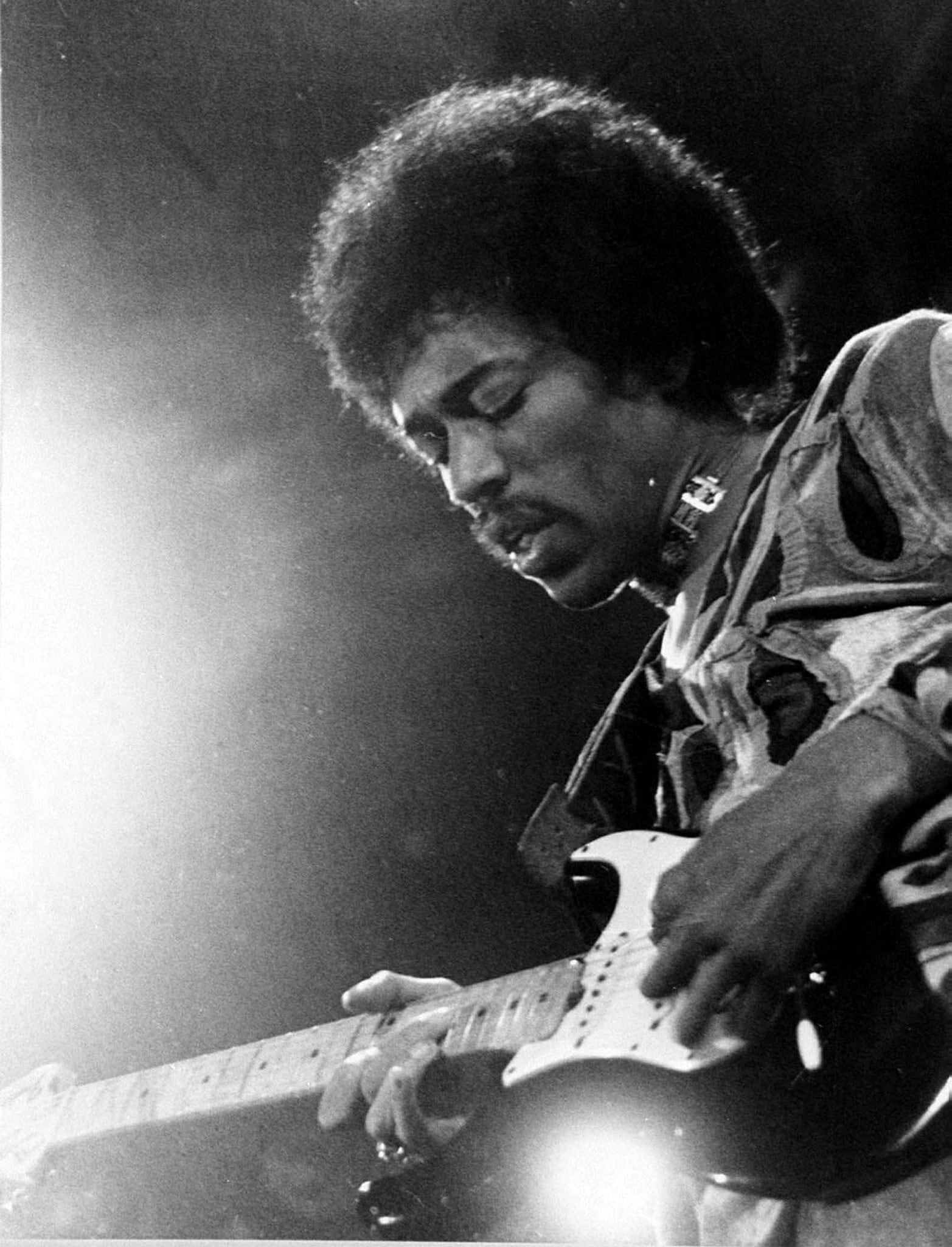 La autopsia concluyó que Jimi Hendrix murió por asfixia con intoxicación de barbitúricos tras ser hallado inconsciente en Londres el 18 de septiembre de 1970 (EPA)