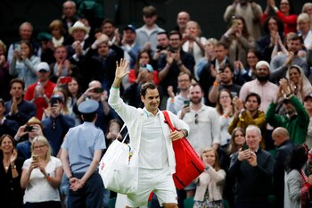Federer se fue ovacionado por