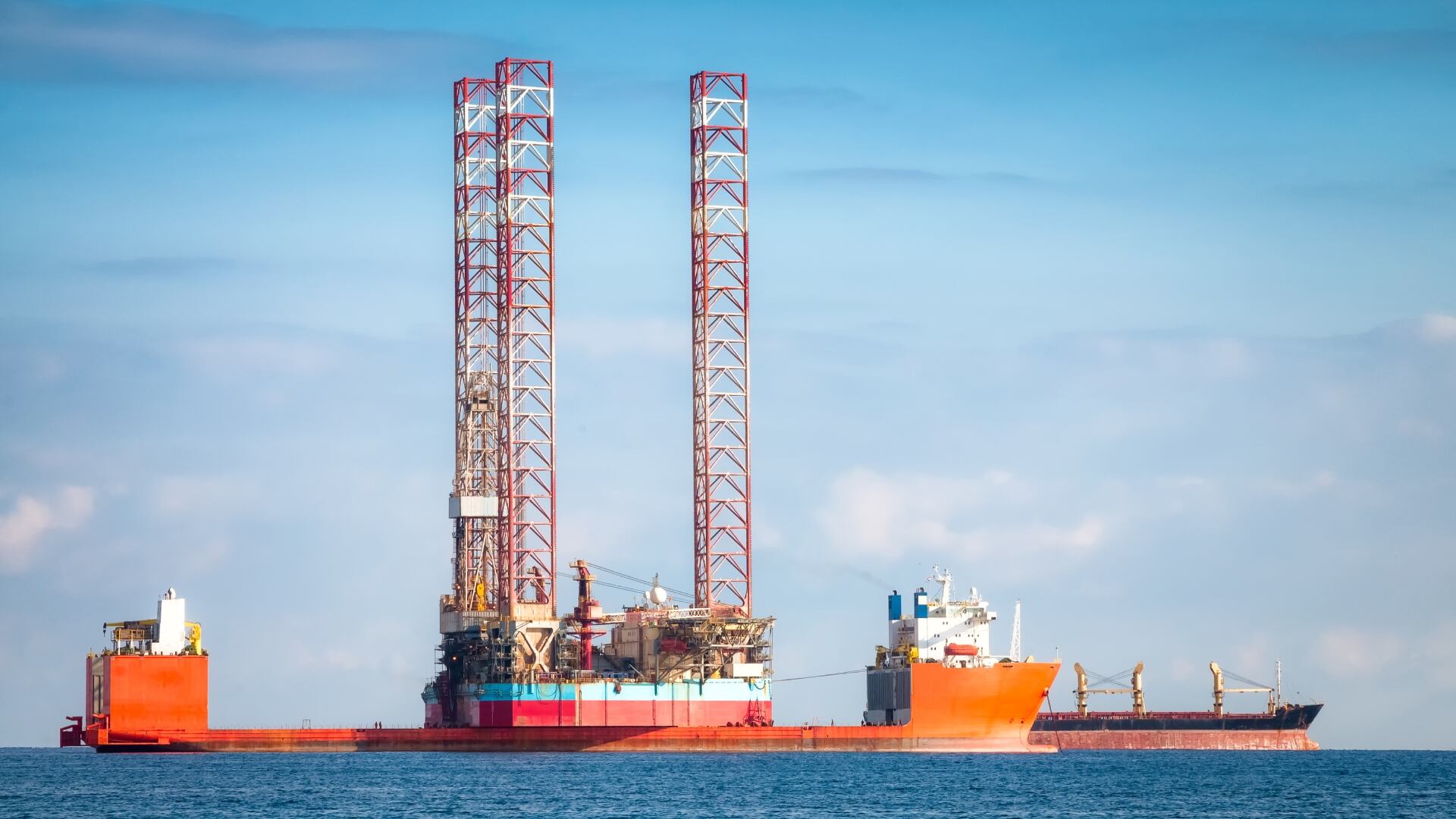 Rockhopper Exploration busca petróleo en las aguas de las Malvinas desde 2004. (Freepik)