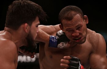 Ronaldo Souza dio positivo de