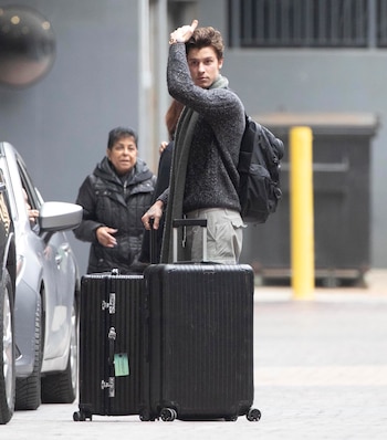 Shawn Mendes fue fotografiado en