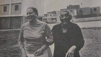 “La Flor de la Canela”