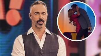 Carlos Arenas le planta un