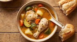Combinación de frío, menor movimiento y comidas “más pesadas”: claves de una dieta saludable para los silvers en invierno