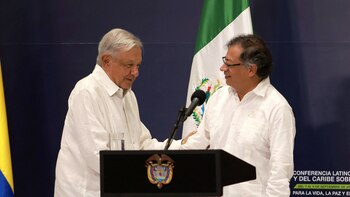 Con video de Amlo, Gustvo