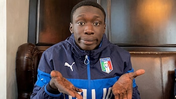 Del meme al éxito mundial: Khaby Lame, el influencer que triunfó en redes sin decir una palabra