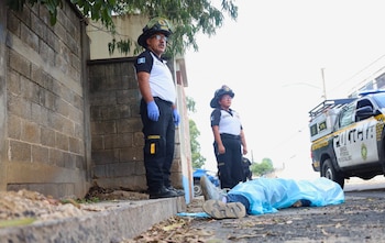 Un presunto sicario murió tras un enfrentamiento con la Policía Nacional Civil en la zona 6 de Guatemala.