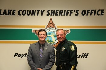 Agente de Florida renunció tras ver porno en patrulla