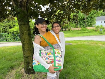 Carmen y Lupita se han