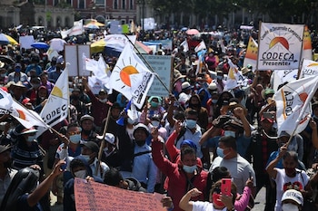 Los bloques sociales exigieron la nacionalización de la energía eléctrica y la creación de una refinería estatal de petróleo.