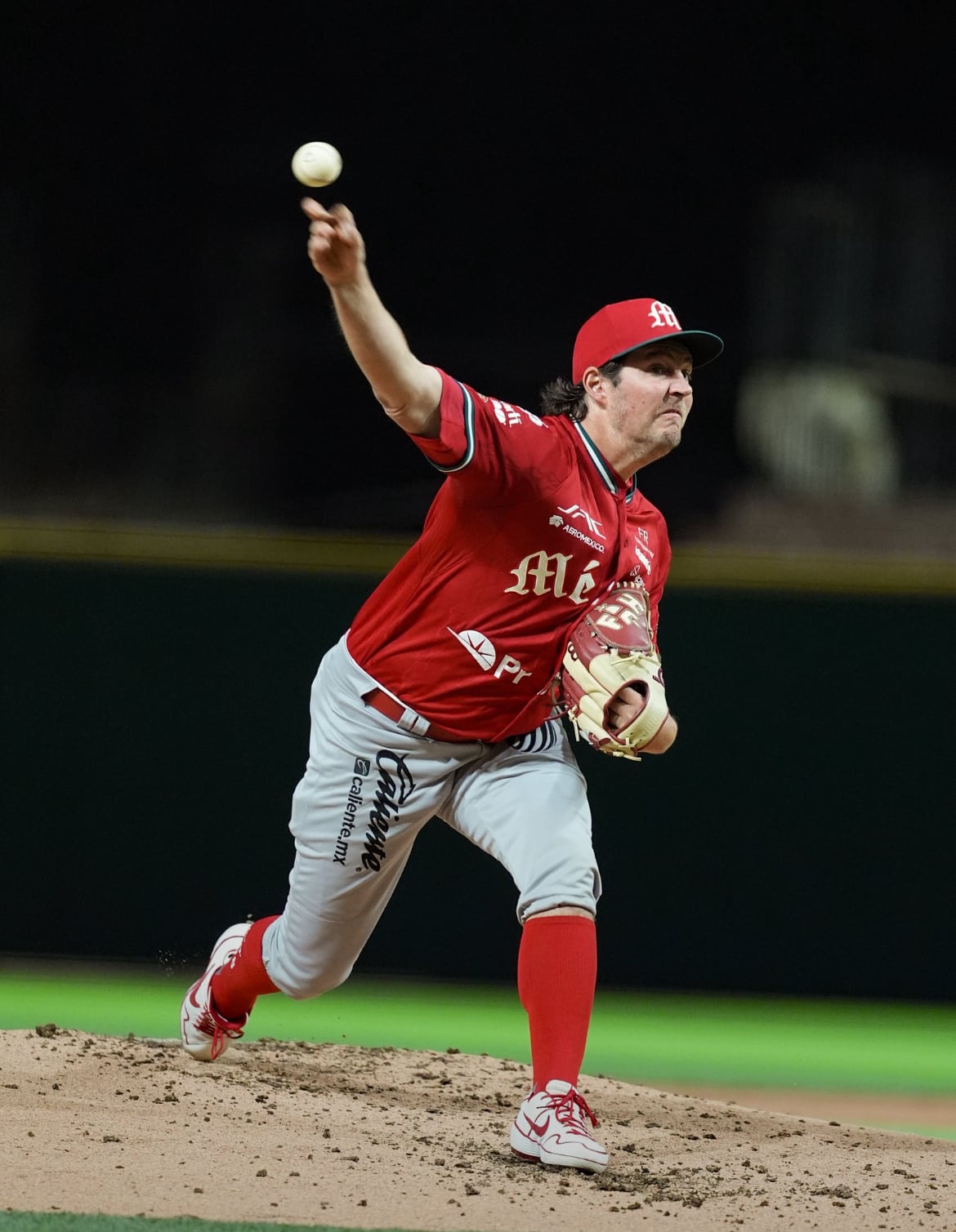 El ex CY Young de la MLB volvió a lanzar un juego de postemporada en la Liga Mexicana de Beisbol y brilló con 10 ponches. (Instagram: Diablos Rojos Mx)