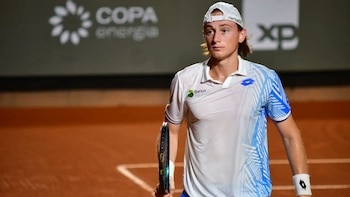 Ignacio Buse evita marearse por