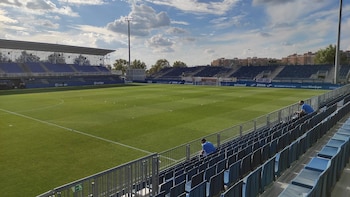 El estadio del Fuenlabrada lleva su nombre.