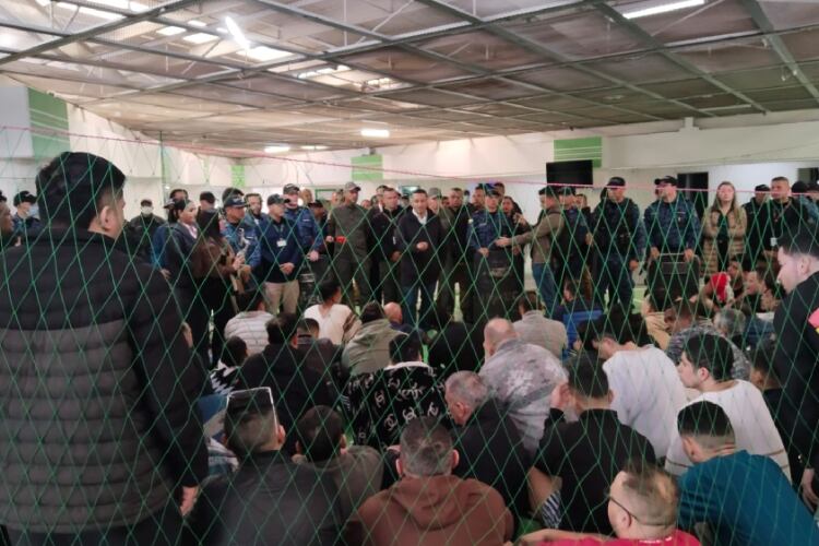 El ministro de Justicia habló con reclusos del bloque 34 de la cárcel La Picota