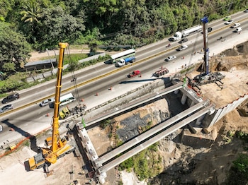 Toma aérea de los avances