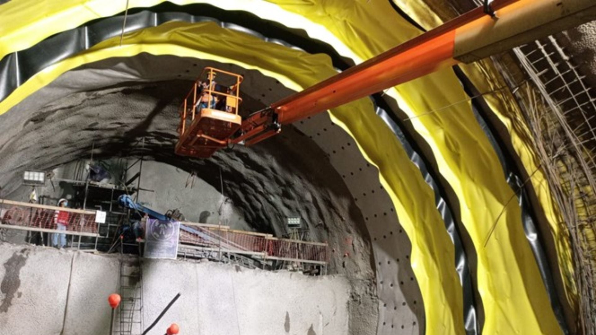 Sheinbaum garantizó recursos para la conclusión de la Línea 12 del Metro CDMX (Fonadin)