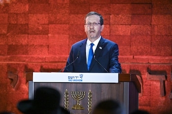 El Presidente abrió la puerta