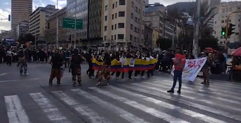 La Secretaría de Movilidad reportó a las 7:00 a. m. una manifestación en la carrera 13 con calle 65, en Chapinero, con desplazamiento hacia el sur - crédito Captura video