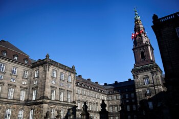 El Palacio de Christiansborg, sde del Parlamento Danés (Ritzau Scanpix Denmark/Philip Davali via REUTERS)