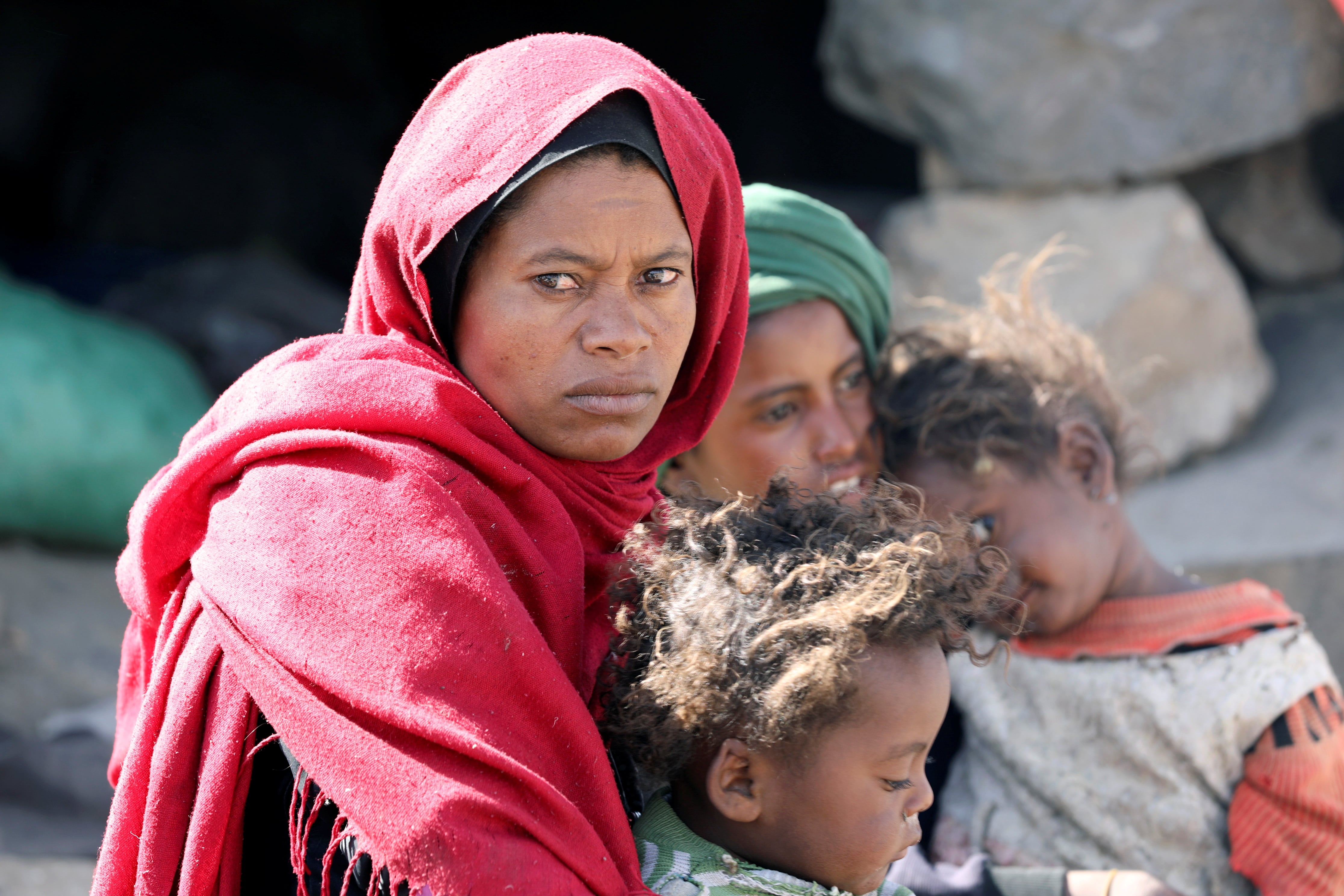 Yemen: el avance hutí en el mar Rojo empuja a miles de familias a huir a Yibuti
