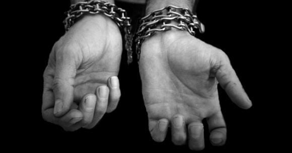 El detenido es requerido por Estados Unidos por delitos de trata y explotación sexual. (Foto cortesía Impacto Latino).