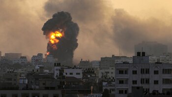 Un mes de guerra entre