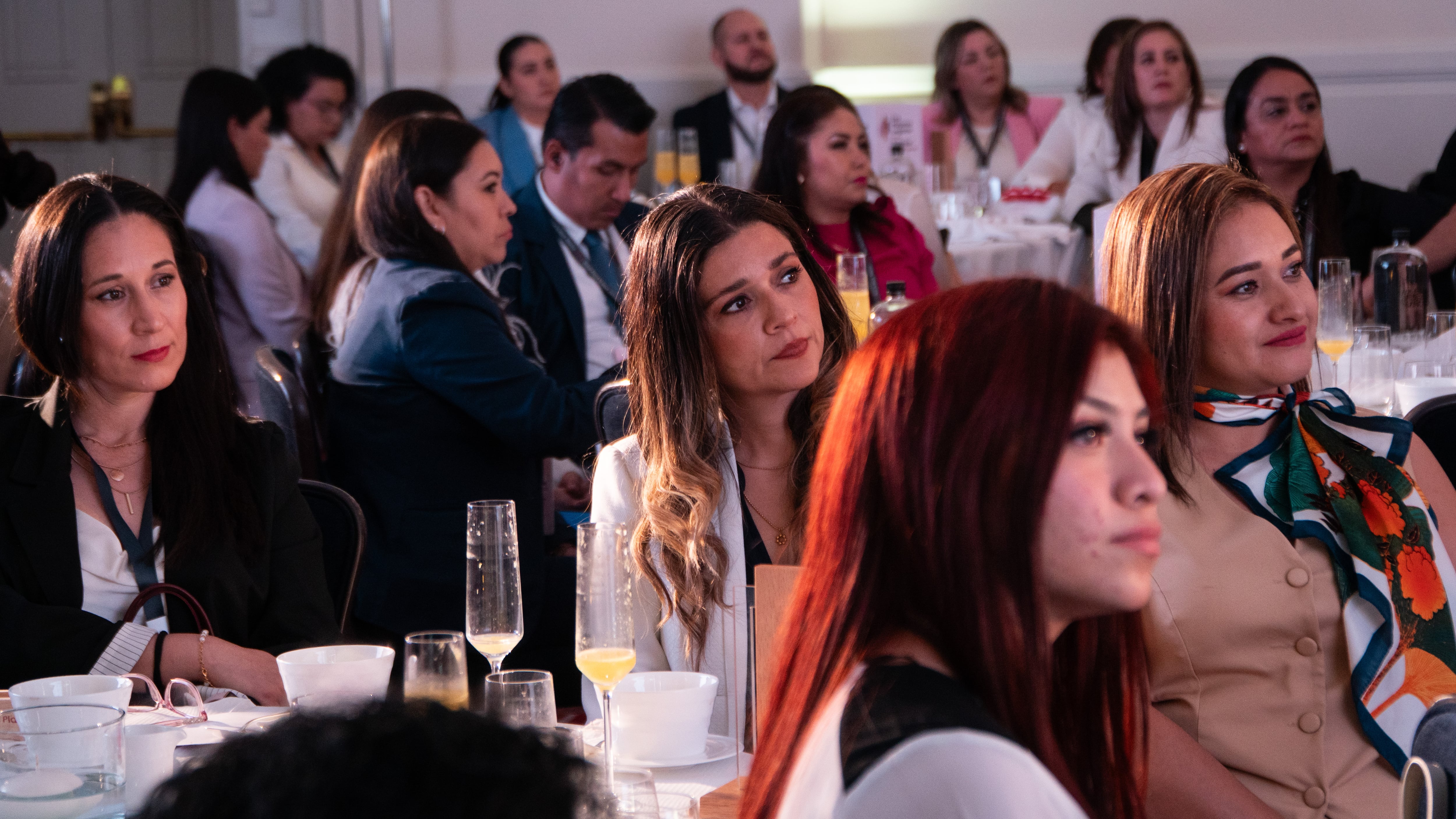 Se realizó la última edición de Great Place To Work en la CDMX en donde se entregaron decenas de galardones a empresas comprometidas en ser los mejores lugares para las mujeres para trabajar. (Jenifer Nava/Infobae)