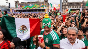 Gobierno de la CDMX llama a evitar aglomeraciones y respetar el aforo durante el México vs Inglaterra