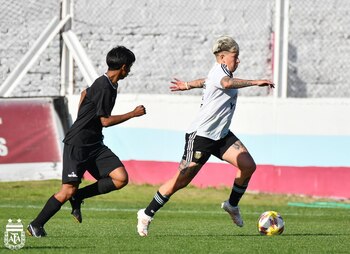 La pre-selección local jugó un