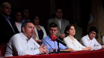 Hablaron sobre las "dictaduras" latinoamericanas