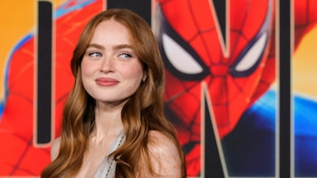 La actriz de Spider-Man que inspira a la moda joven: el glamour discreto de Sadie Sink
