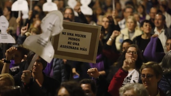 Más de 200 mujeres mayores